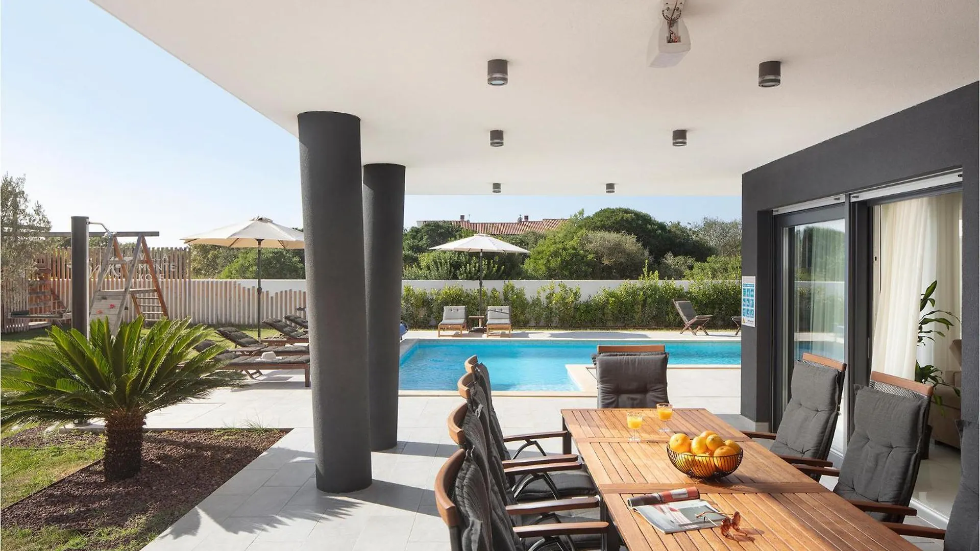 4 Bedroom Beautiful Home In Banjole 0*,  Croatia